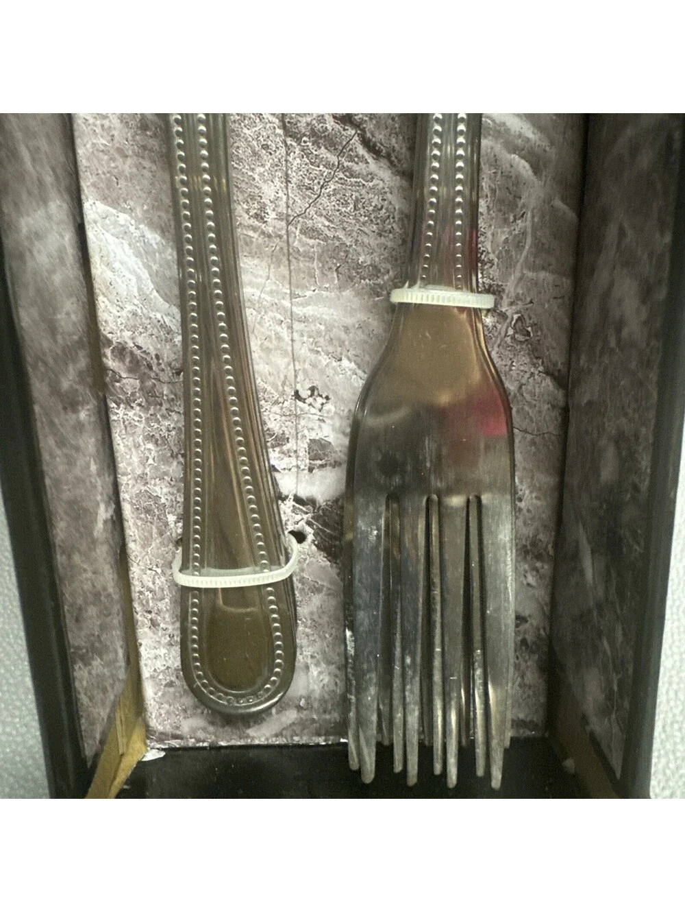 Farberware Cosmopolitan 10 Stainless Steel Dinner Forks Dishwasher Safe Silver